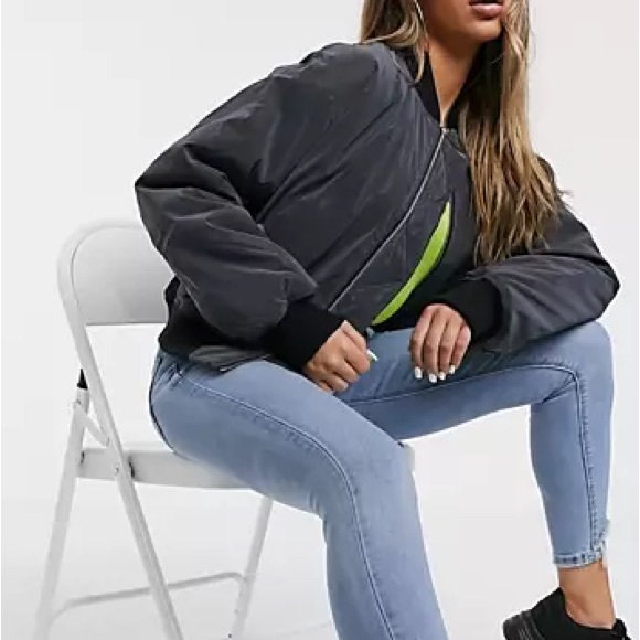 Nice oversized bomber jacket in iridescent reflective - Picture 3 of 4